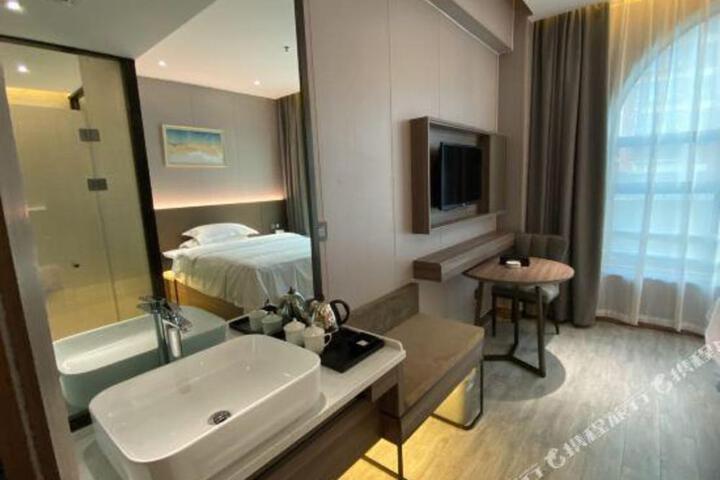 Gold Medal Hotel
