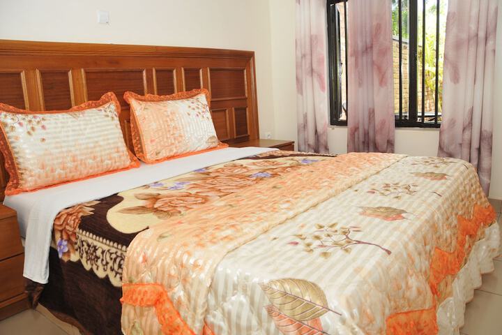 Room 4 of 21