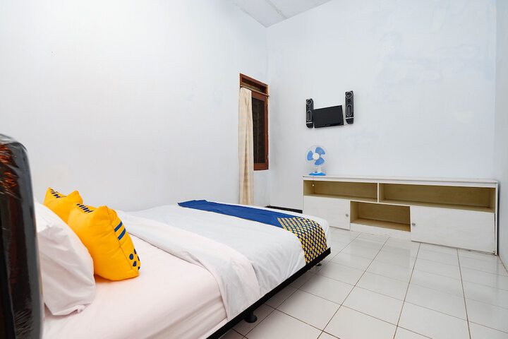 Room 6 of 44