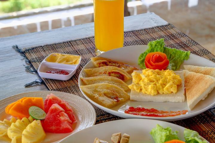 Breakfast/Coffee Service 109 of 129