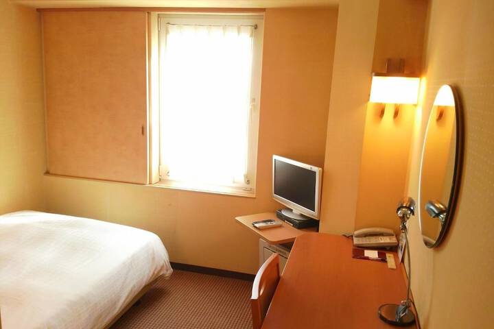 Room 15 of 56