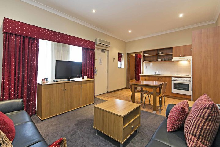 Room 44 of 64