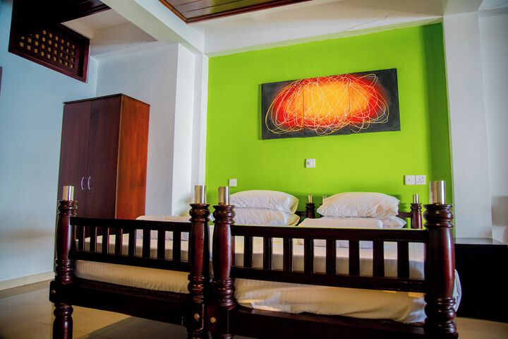 Room 4 of 29