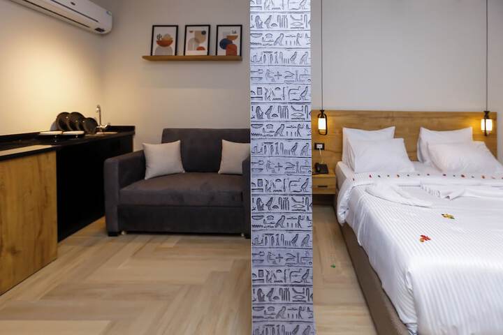Room 40 of 150