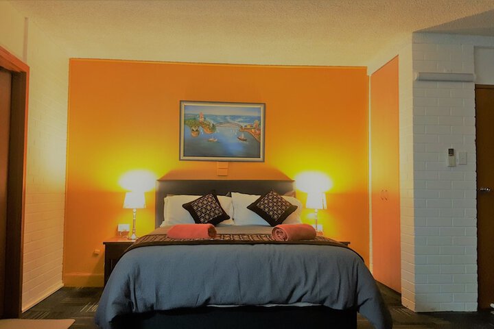 New Olympic Motel