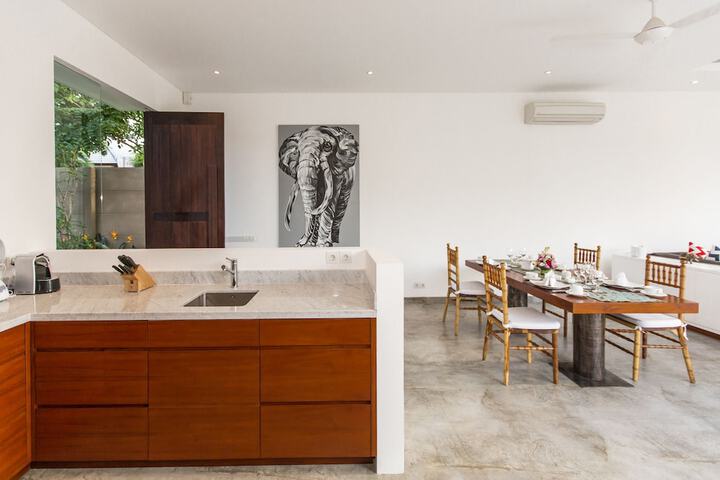 Private kitchen
