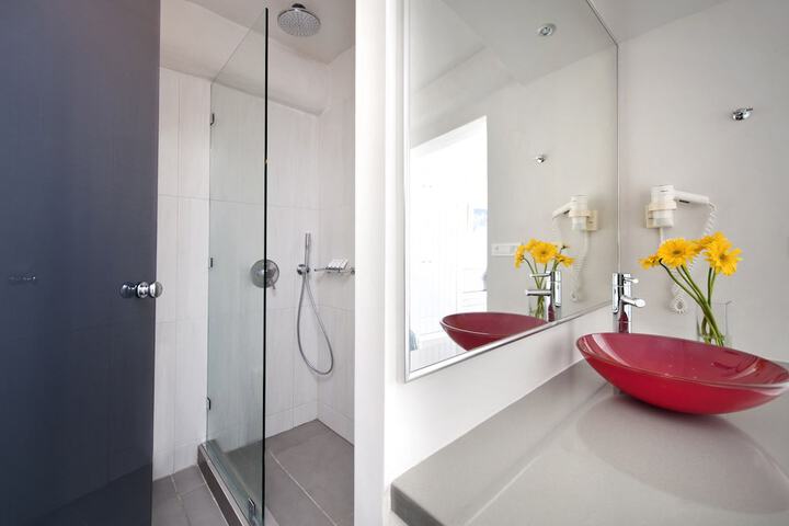 Bath Interior
