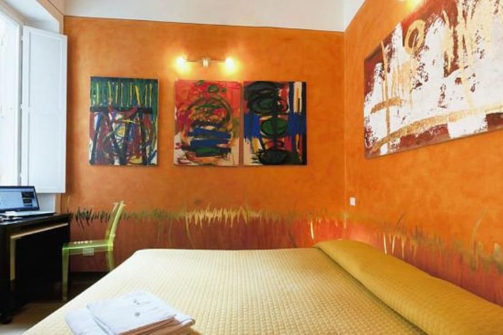 Room 8 of 50