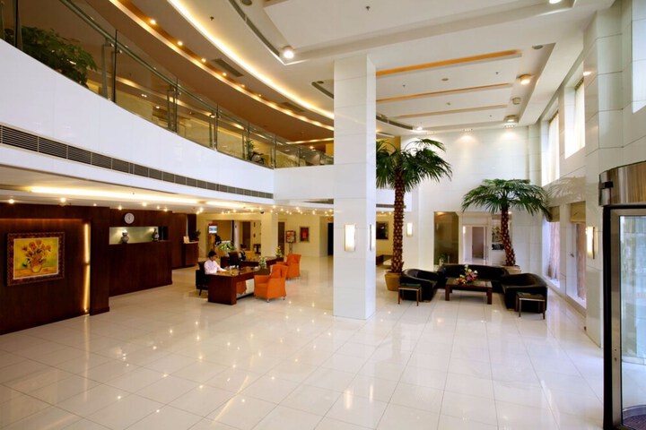 Lobby Photos