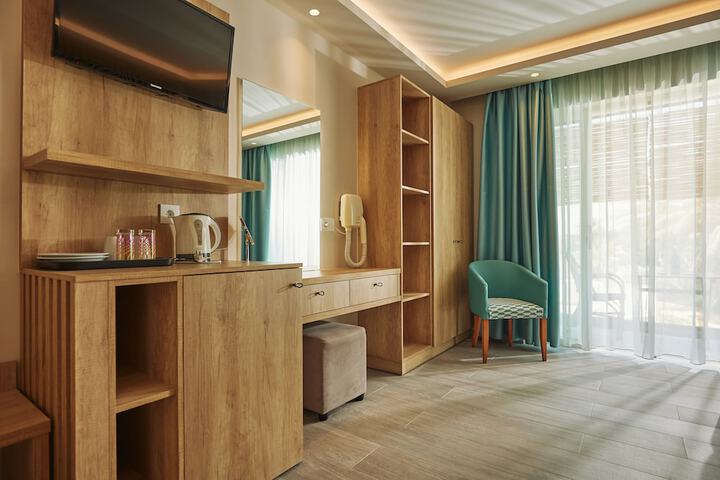 Room 70 of 161