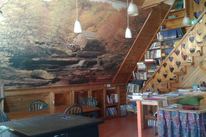 Hotel Interior 54 of 61