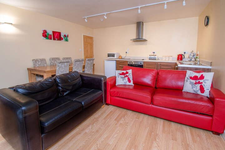 Room 5 of 15