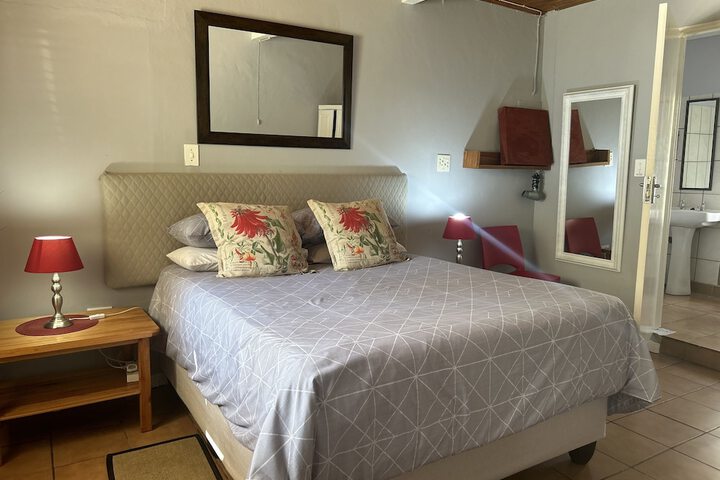 Room 10 of 66