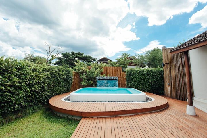 Pool 36 of 64