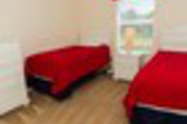 Room 20 of 93