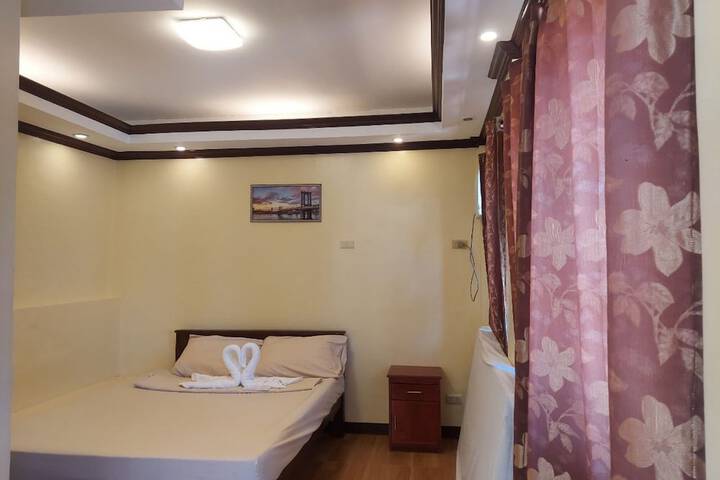 Room 6 of 56