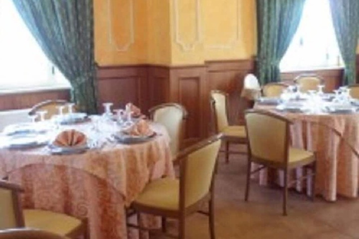 Hotel Interior 20 of 28