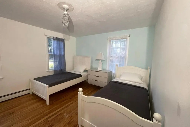 Room 2 of 7
