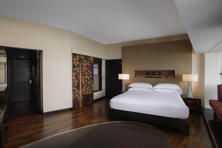 Room 107 of 264
