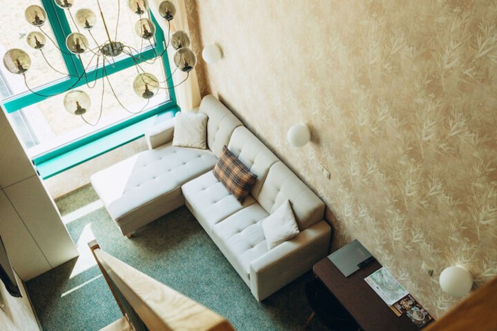 Room 2 of 31
