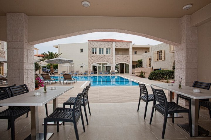 Terrace/Patio 83 of 83