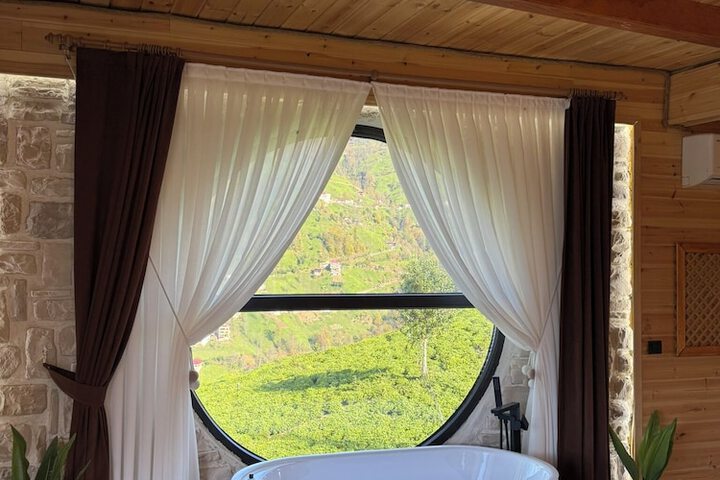 Room 14 of 70