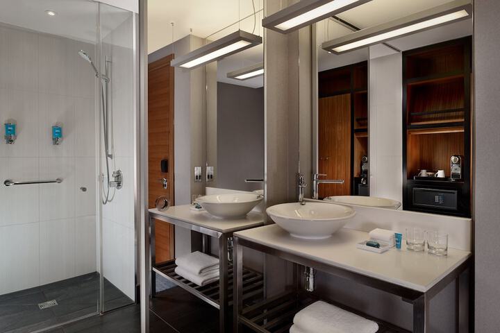 Clean Restrooms