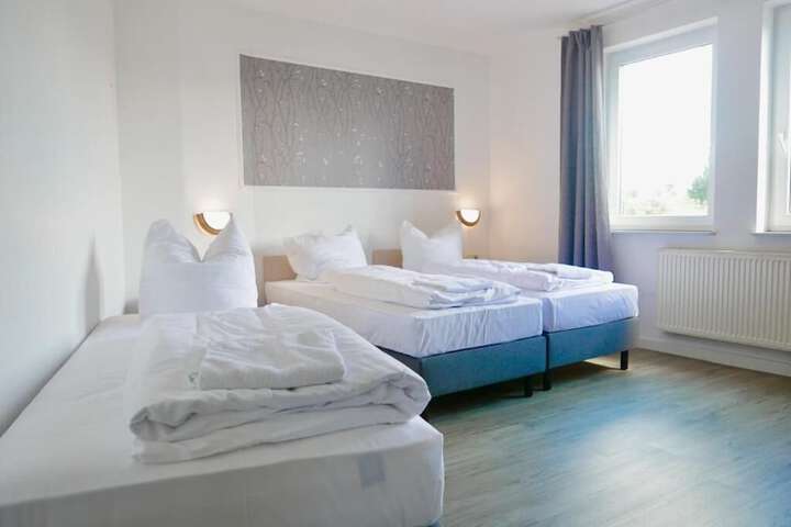 Room 9 of 23