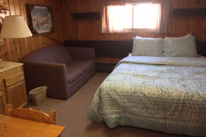 Room 113 of 182