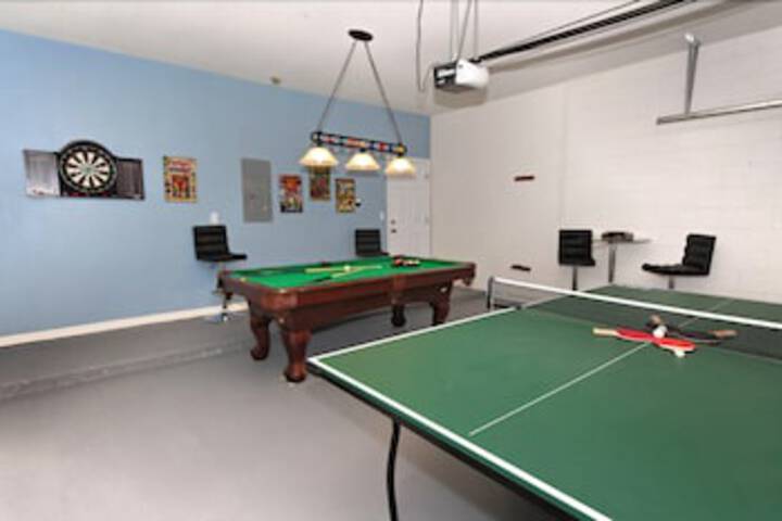 Room 15 of 24