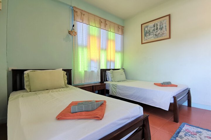 Room 8 of 30