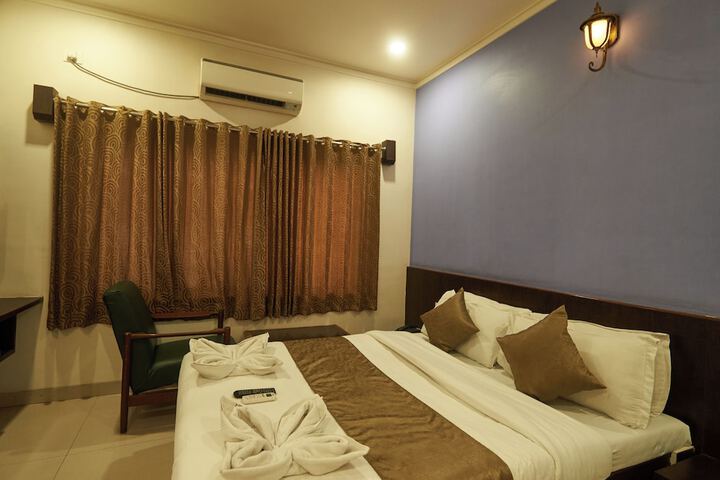Room 15 of 20