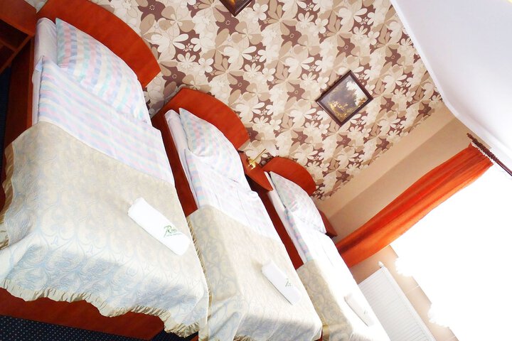 Room 7 of 52