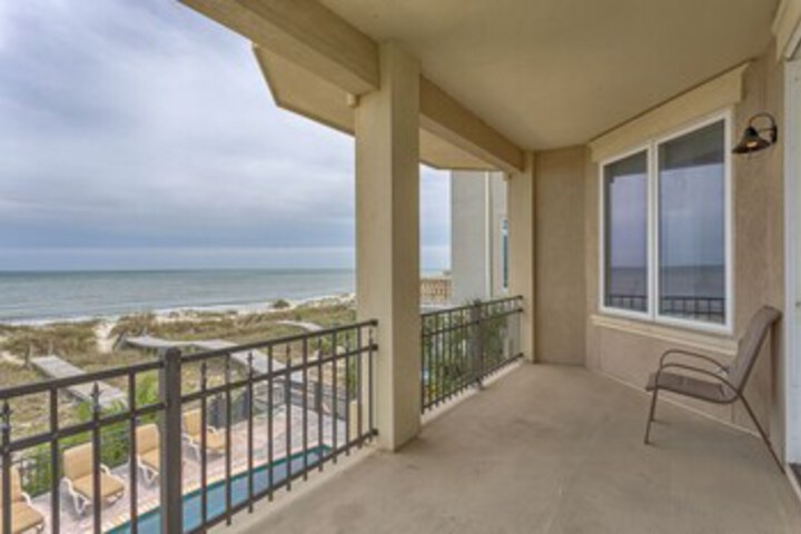 Terrace/Patio 2 of 39