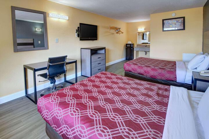 1 Double Bed (1 of 13)