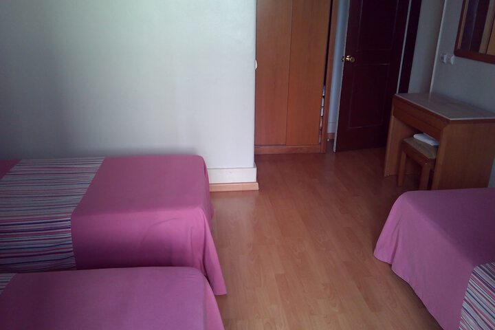 Room 8 of 46