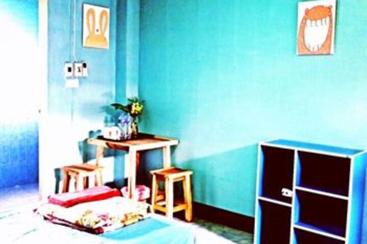 Room 53 of 106