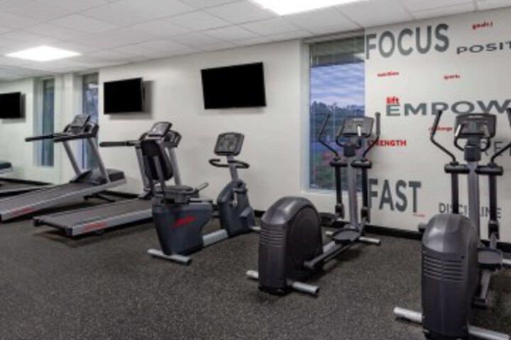 Health and Fitness 20 of 32