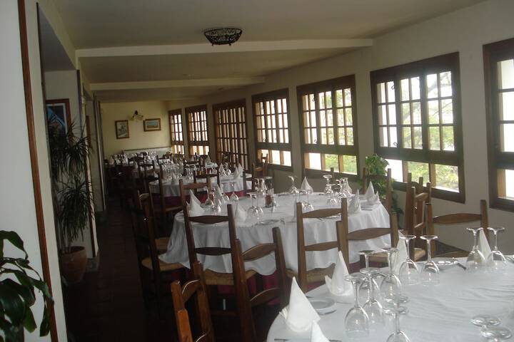 Dining 59 of 74