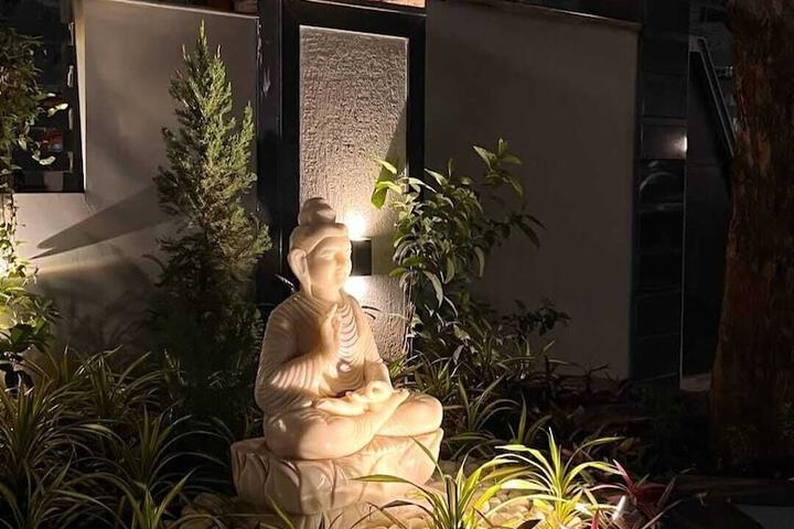 Hotel 11 of 14