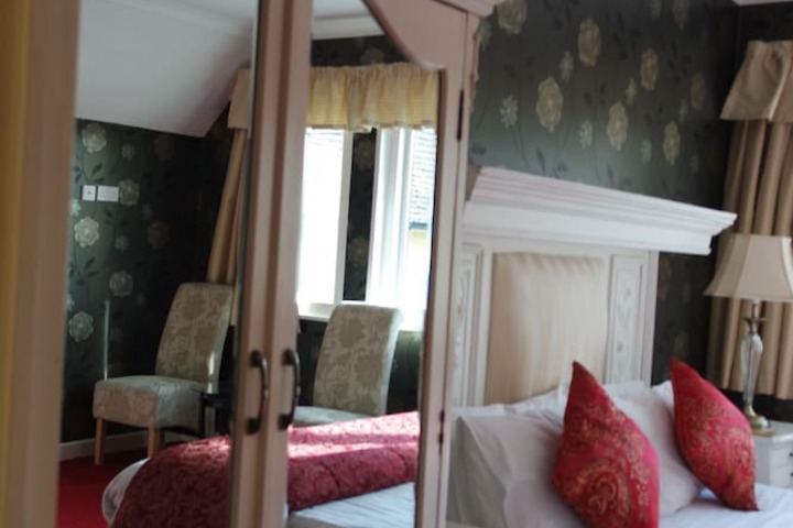 Room 75 of 160