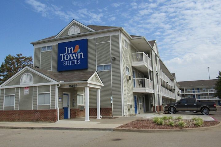 INTOWN SUITES DALLAS NORTHEAST (ZDT) - Dallas TX 9355 Forest Lane 75243