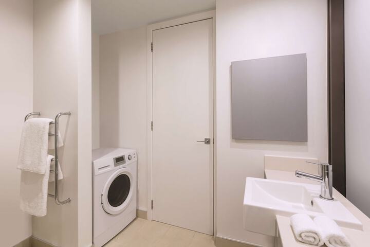 Room 46 of 72