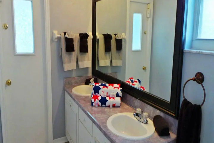 Room 7 of 20