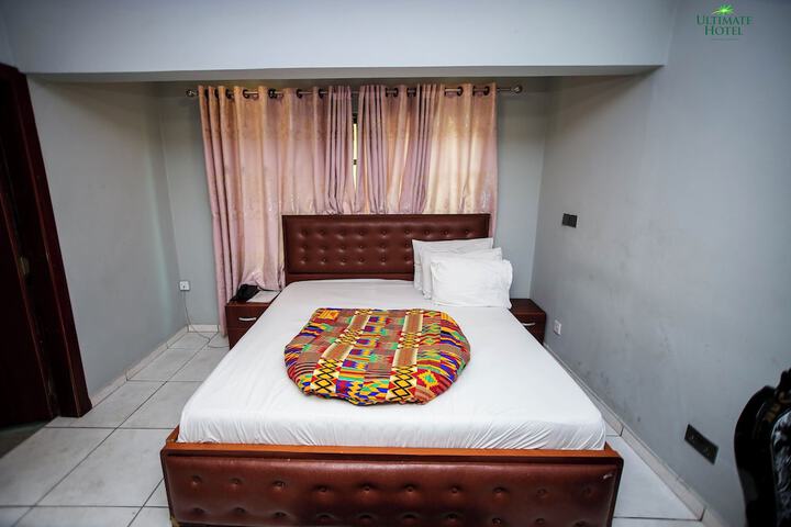 Room 30 of 51
