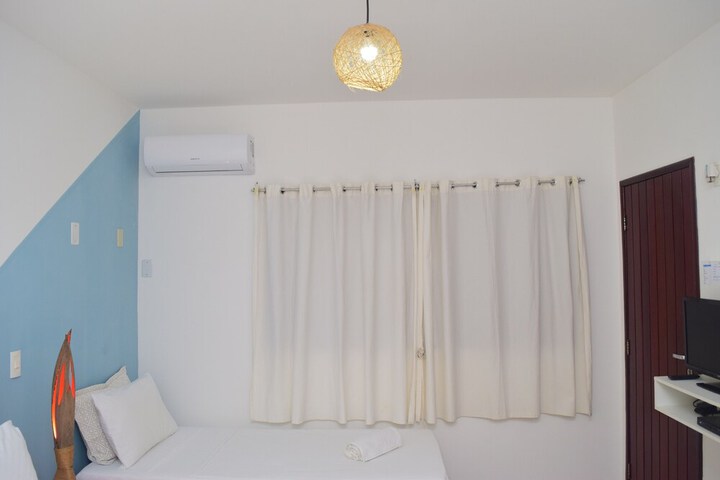 Room 2 of 72
