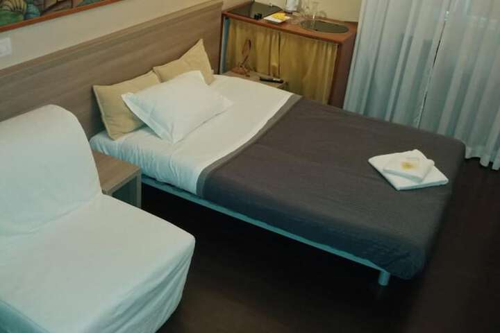 Room 26 of 50