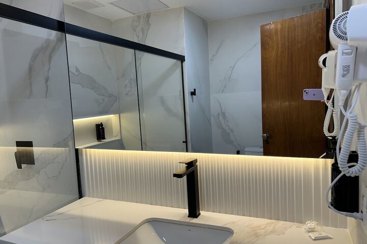 Room 82 of 130