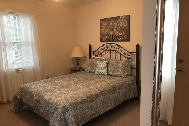 Room 56 of 400