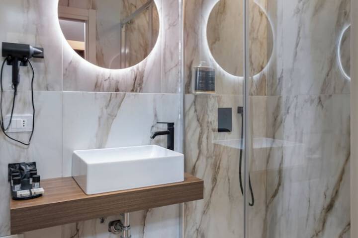 Bathroom Interior Photo